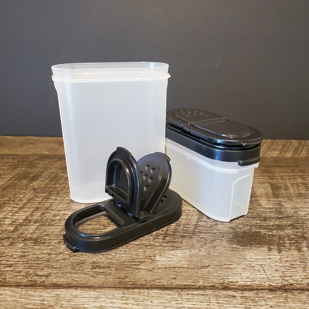 Tupperware Modular Spice Shakers with Black Lids Kitchen Storage